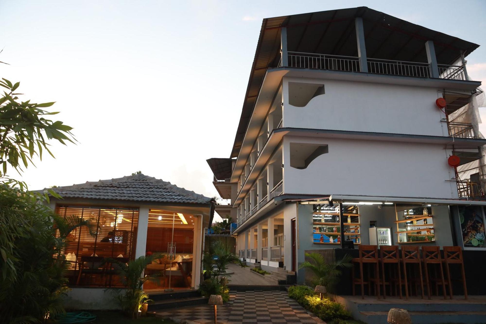 מוריג'ים Gracias Cafe & Resort מראה חיצוני תמונה